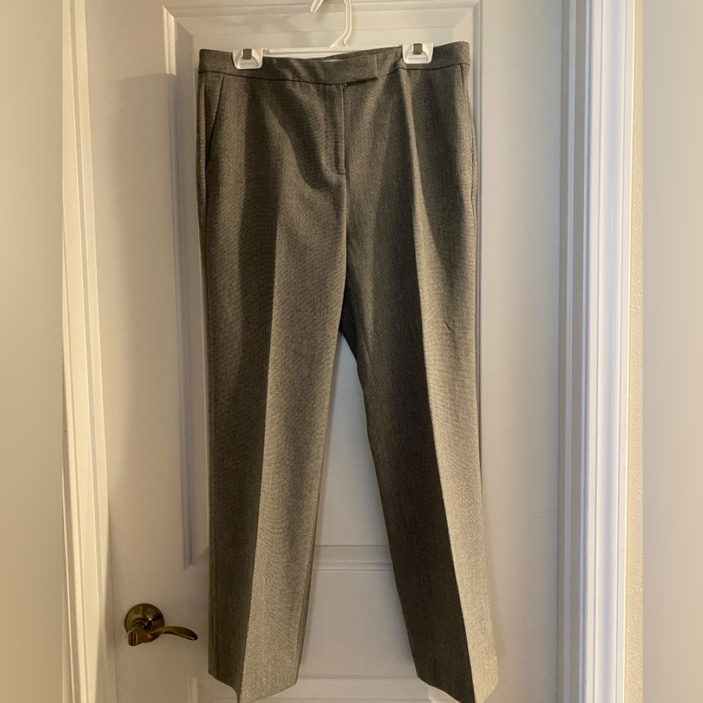 Kasper Women's Gray Trousers